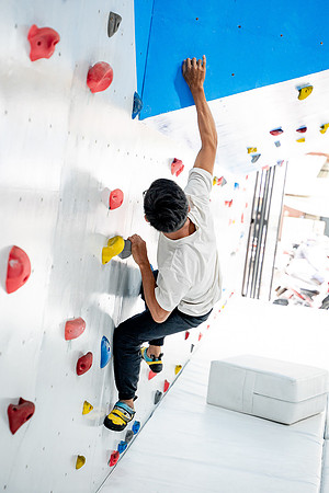 DanangClimbingGym-08112