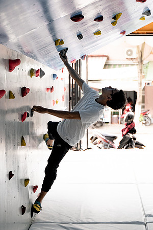 DanangClimbingGym-08182