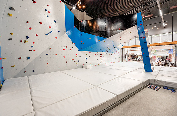 DanangClimbingGym-07920
