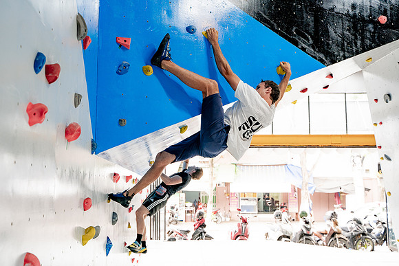 DanangClimbingGym-08100
